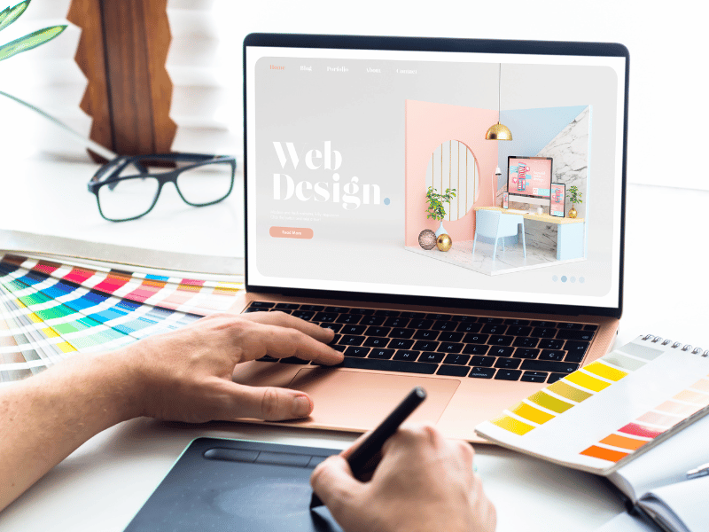 responsable del mantenimiento web